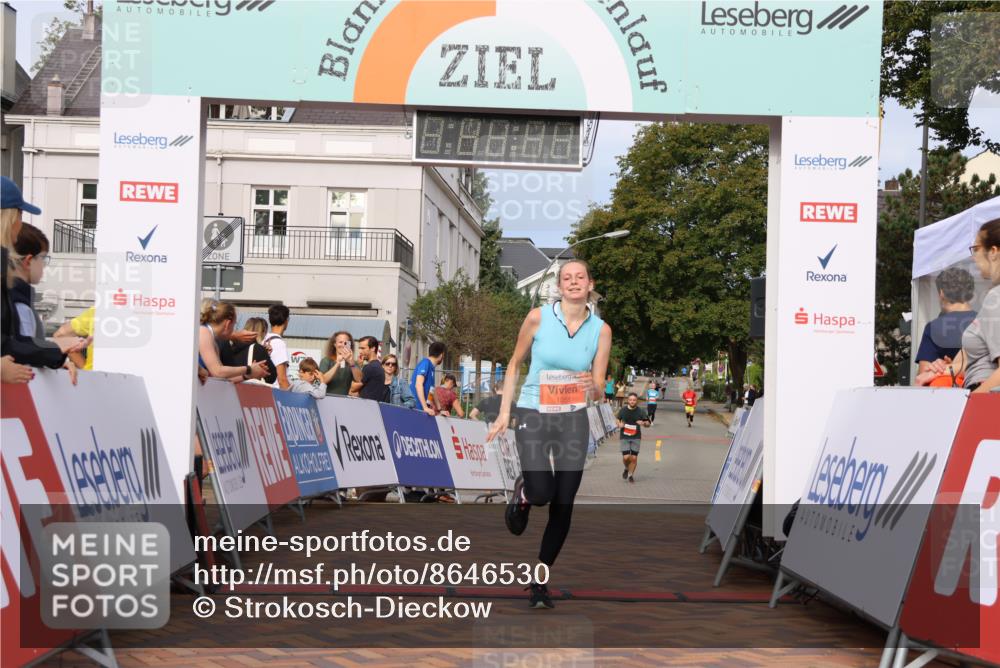 31.08.2025 - 21. Blankeneser Heldenlauf Strokosch-Dieckow http://msf.ph/oto/8646530 31.08.2025 09:52:50 Ziel 1092, 1058 meine-sportfotos.de