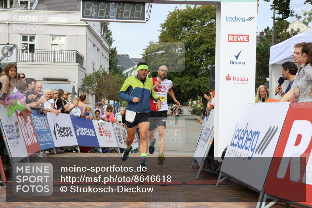 31.08.2025 - 21. Blankeneser Heldenlauf Strokosch-Dieckow http://msf.ph/oto/8646618 31.08.2025 10:21:03 Ziel 2356, 2513 meine-sportfotos.de