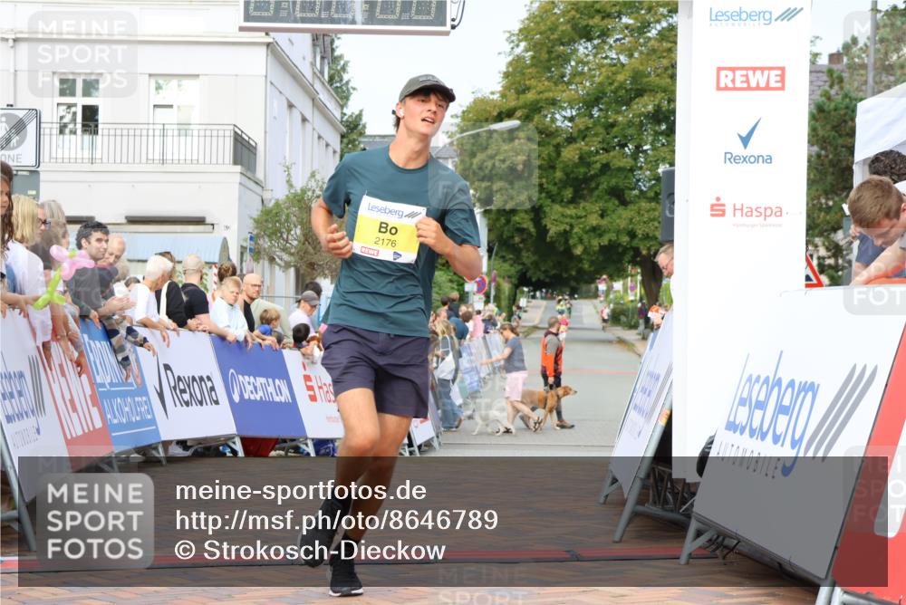 31.08.2025 - 21. Blankeneser Heldenlauf Strokosch-Dieckow http://msf.ph/oto/8646789 31.08.2025 10:20:36 Ziel 2176 meine-sportfotos.de