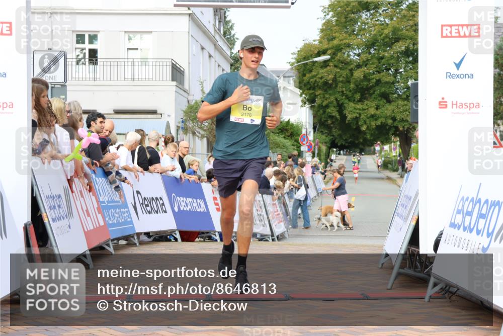 31.08.2025 - 21. Blankeneser Heldenlauf Strokosch-Dieckow http://msf.ph/oto/8646813 31.08.2025 10:20:36 Ziel 2176 meine-sportfotos.de