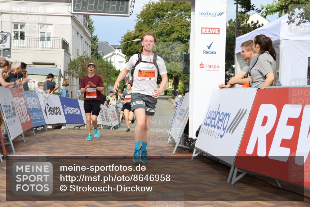 31.08.2025 - 21. Blankeneser Heldenlauf Strokosch-Dieckow http://msf.ph/oto/8646958 31.08.2025 09:51:21 Ziel 1081, 1074, 1145 meine-sportfotos.de