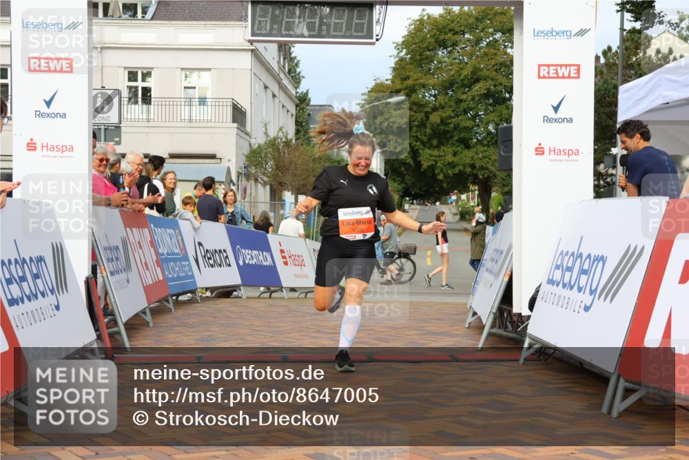 31.08.2025 - 21. Blankeneser Heldenlauf Strokosch-Dieckow http://msf.ph/oto/8647005 31.08.2025 09:50:20 Ziel 1005 meine-sportfotos.de