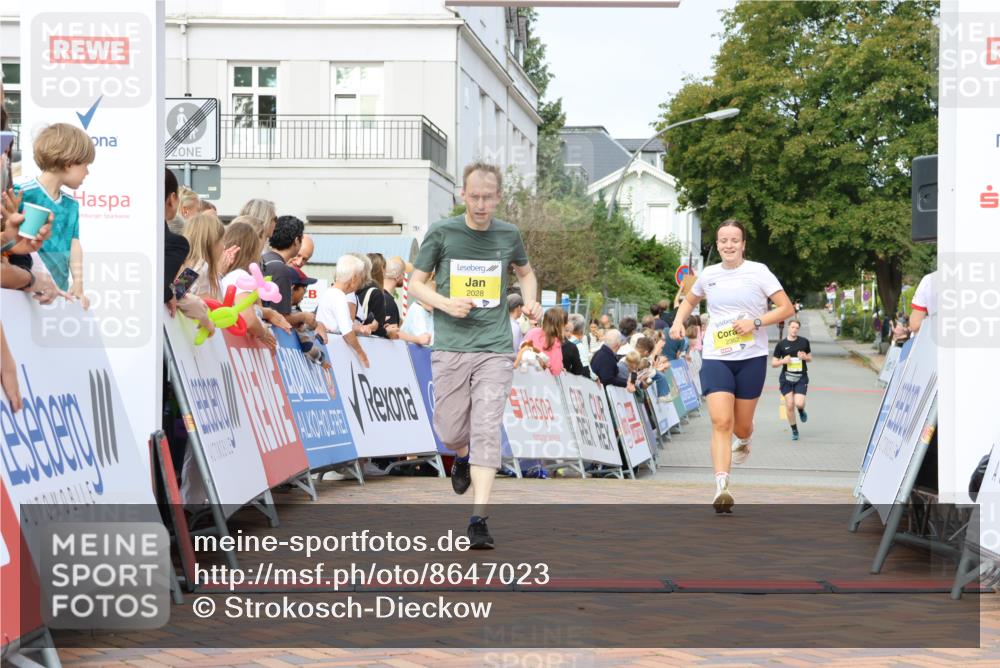 31.08.2025 - 21. Blankeneser Heldenlauf Strokosch-Dieckow http://msf.ph/oto/8647023 31.08.2025 10:20:18 Ziel 2078, 2028, 2362 meine-sportfotos.de