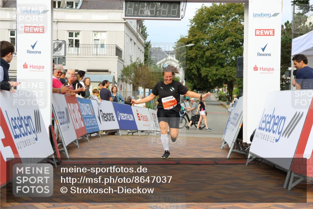 31.08.2025 - 21. Blankeneser Heldenlauf Strokosch-Dieckow http://msf.ph/oto/8647037 31.08.2025 09:50:20 Ziel 1005 meine-sportfotos.de