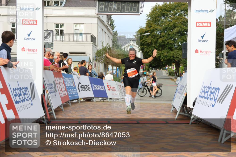 31.08.2025 - 21. Blankeneser Heldenlauf Strokosch-Dieckow http://msf.ph/oto/8647053 31.08.2025 09:50:20 Ziel 1005 meine-sportfotos.de