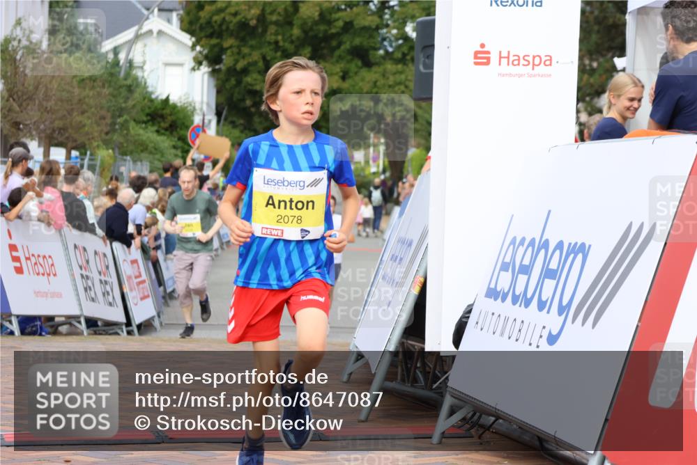 31.08.2025 - 21. Blankeneser Heldenlauf Strokosch-Dieckow http://msf.ph/oto/8647087 31.08.2025 10:20:14 Ziel 2078, 2028 meine-sportfotos.de