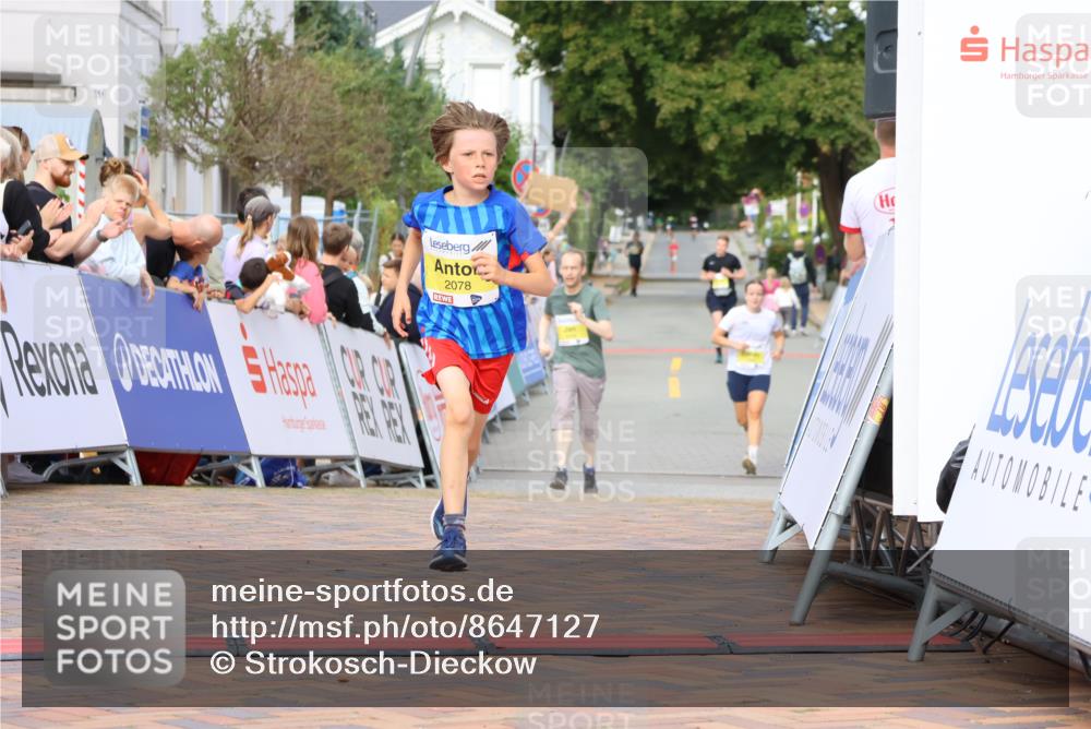 31.08.2025 - 21. Blankeneser Heldenlauf Strokosch-Dieckow http://msf.ph/oto/8647127 31.08.2025 10:20:13 Ziel 2078 meine-sportfotos.de