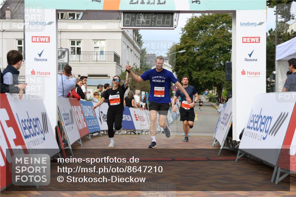 31.08.2025 - 21. Blankeneser Heldenlauf Strokosch-Dieckow http://msf.ph/oto/8647210 31.08.2025 09:50:05 Ziel 1176, 1102, 1103, 1043 meine-sportfotos.de