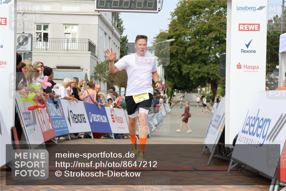 31.08.2025 - 21. Blankeneser Heldenlauf Strokosch-Dieckow http://msf.ph/oto/8647212 31.08.2025 10:19:56 Ziel 2595 meine-sportfotos.de