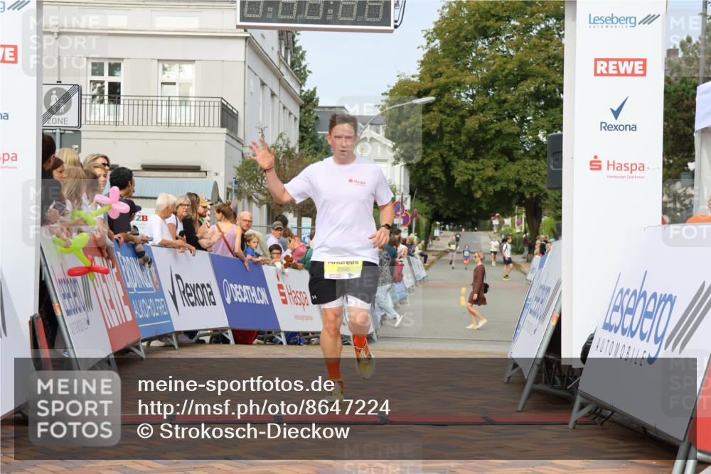 31.08.2025 - 21. Blankeneser Heldenlauf Strokosch-Dieckow http://msf.ph/oto/8647224 31.08.2025 10:19:56 Ziel 2595 meine-sportfotos.de