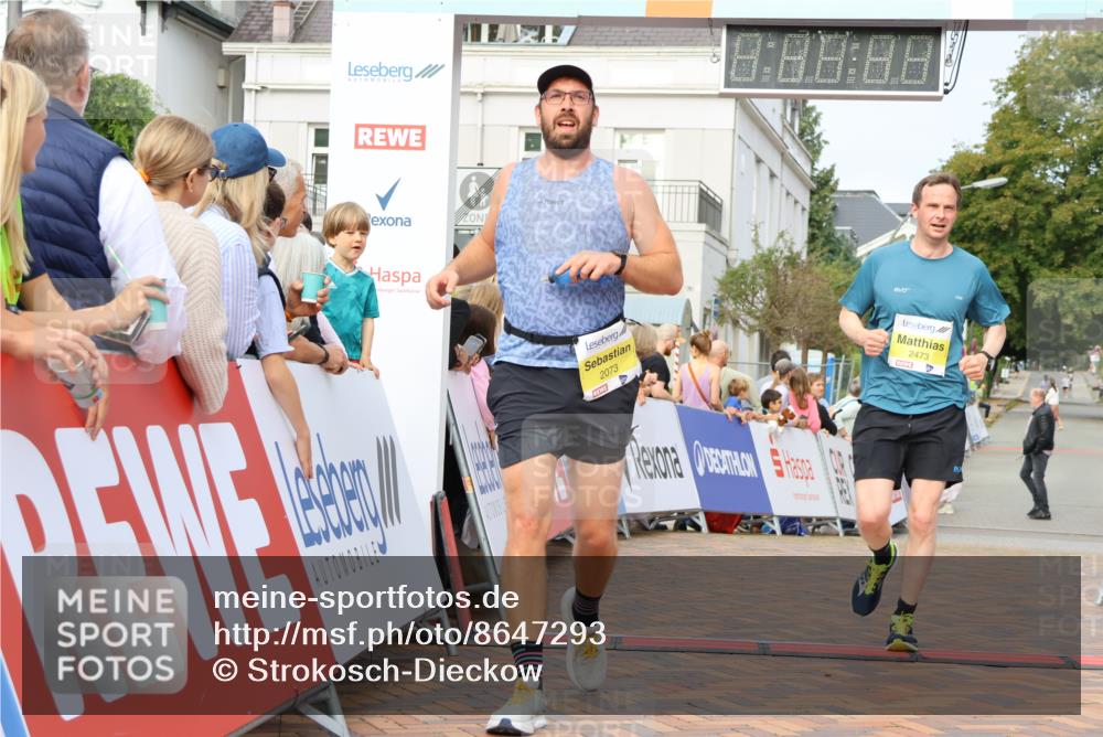 31.08.2025 - 21. Blankeneser Heldenlauf Strokosch-Dieckow http://msf.ph/oto/8647293 31.08.2025 10:19:34 Ziel 2396, 2194, 2592, 2063, 2473, 2073 meine-sportfotos.de