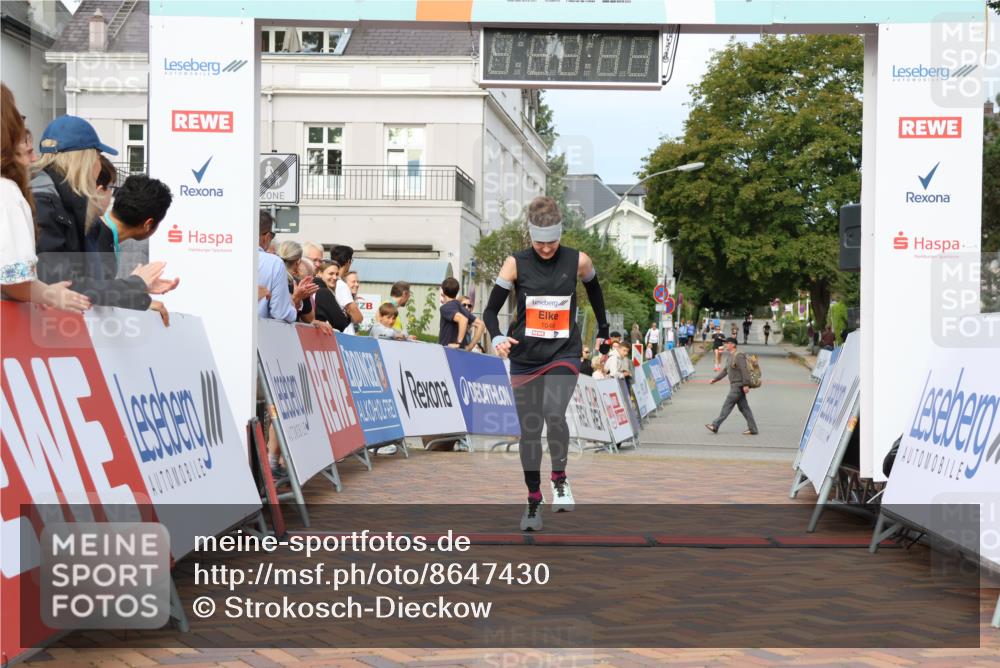 31.08.2025 - 21. Blankeneser Heldenlauf Strokosch-Dieckow http://msf.ph/oto/8647430 31.08.2025 09:49:27 Ziel 1046 meine-sportfotos.de