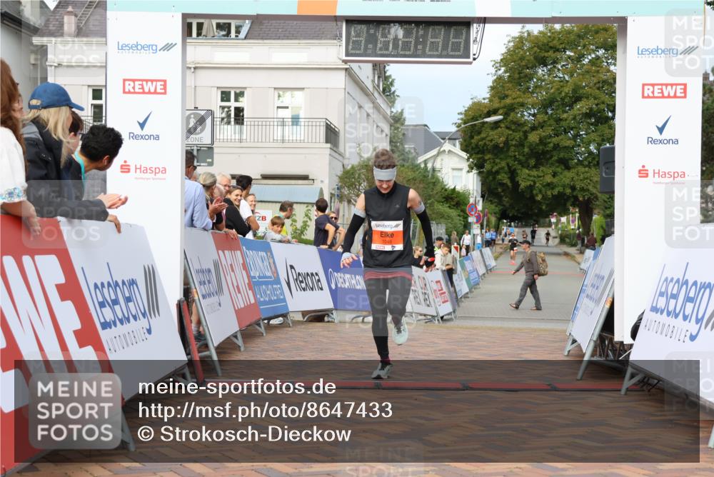 31.08.2025 - 21. Blankeneser Heldenlauf Strokosch-Dieckow http://msf.ph/oto/8647433 31.08.2025 09:49:27 Ziel 1046 meine-sportfotos.de