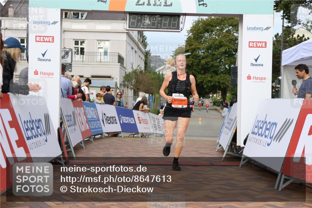 31.08.2025 - 21. Blankeneser Heldenlauf Strokosch-Dieckow http://msf.ph/oto/8647613 31.08.2025 09:48:53 Ziel 1128, 1172, 1129, 1077 meine-sportfotos.de