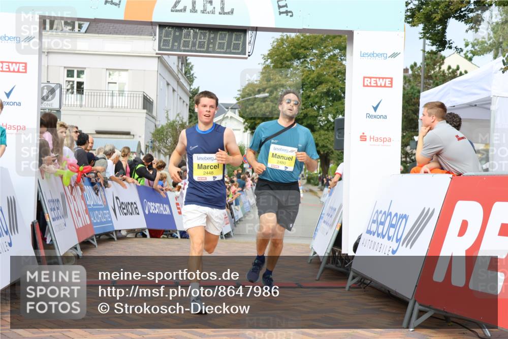 31.08.2025 - 21. Blankeneser Heldenlauf Strokosch-Dieckow http://msf.ph/oto/8647986 31.08.2025 10:18:30 Ziel 2480, 2448, 2264 meine-sportfotos.de