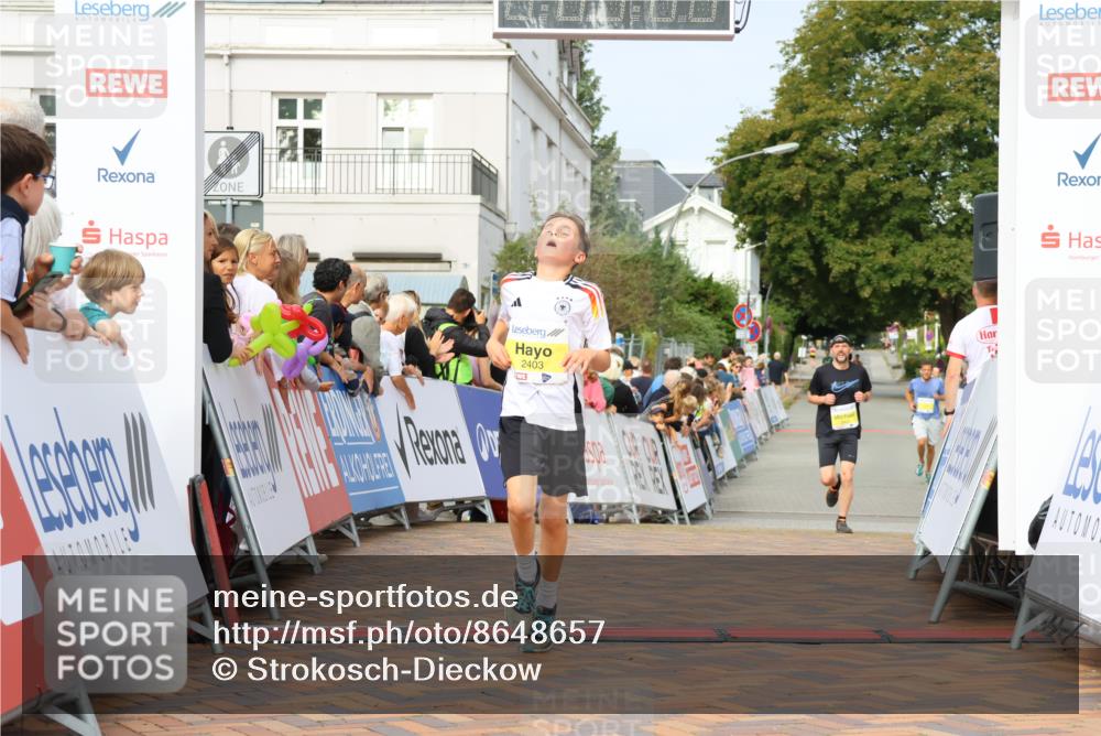 31.08.2025 - 21. Blankeneser Heldenlauf Strokosch-Dieckow http://msf.ph/oto/8648657 31.08.2025 10:17:45 Ziel 2420, 2403 meine-sportfotos.de
