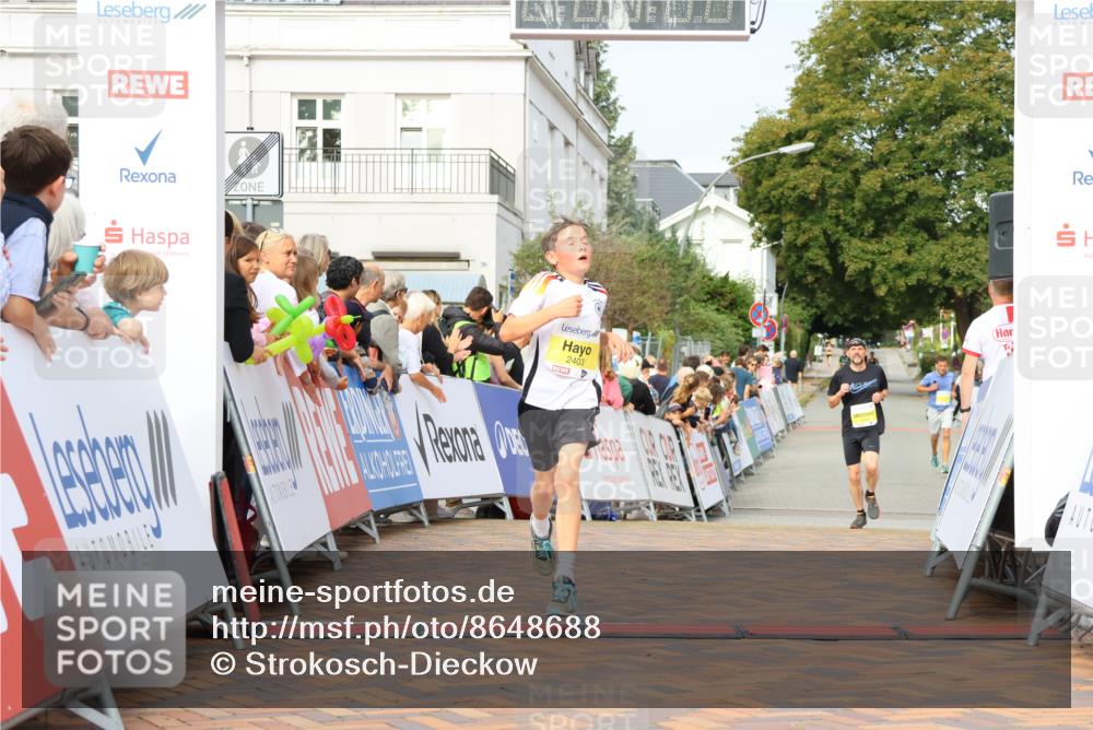 31.08.2025 - 21. Blankeneser Heldenlauf Strokosch-Dieckow http://msf.ph/oto/8648688 31.08.2025 10:17:44 Ziel 2420, 2403 meine-sportfotos.de