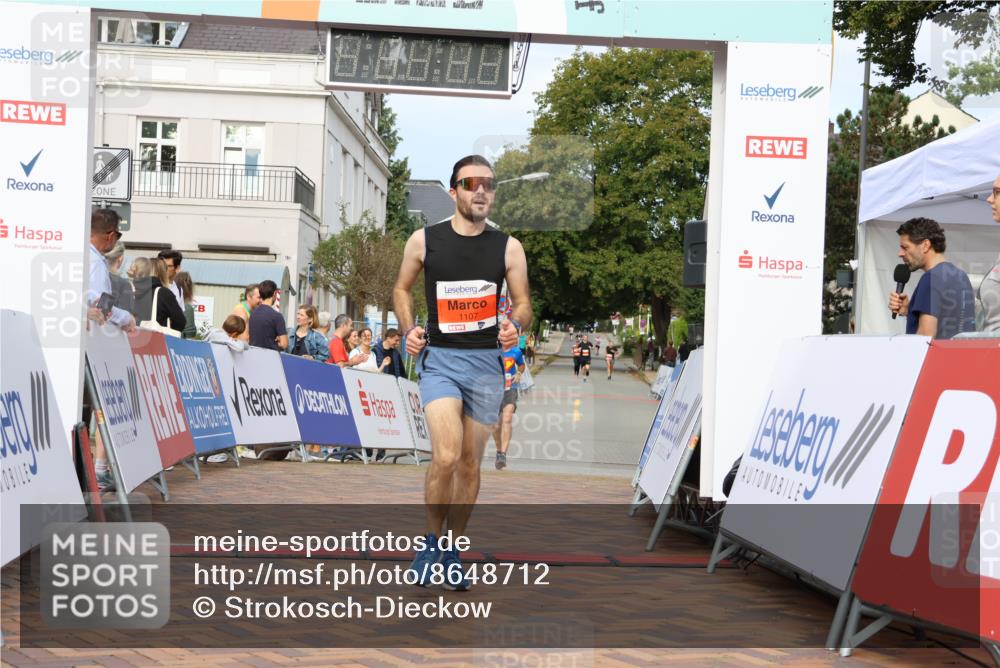 31.08.2025 - 21. Blankeneser Heldenlauf Strokosch-Dieckow http://msf.ph/oto/8648712 31.08.2025 09:47:17 Ziel 1116, 1107 meine-sportfotos.de