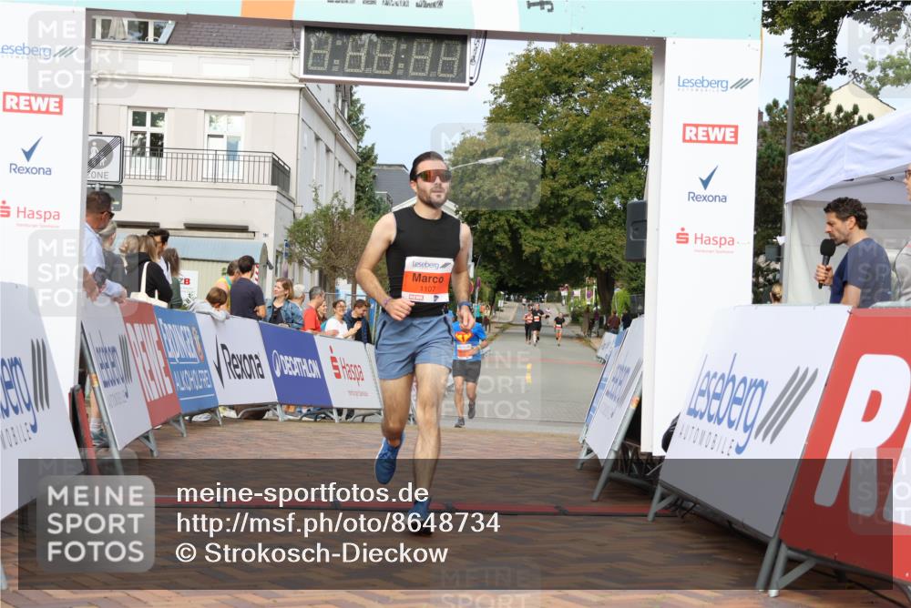 31.08.2025 - 21. Blankeneser Heldenlauf Strokosch-Dieckow http://msf.ph/oto/8648734 31.08.2025 09:47:17 Ziel 1116, 1107 meine-sportfotos.de
