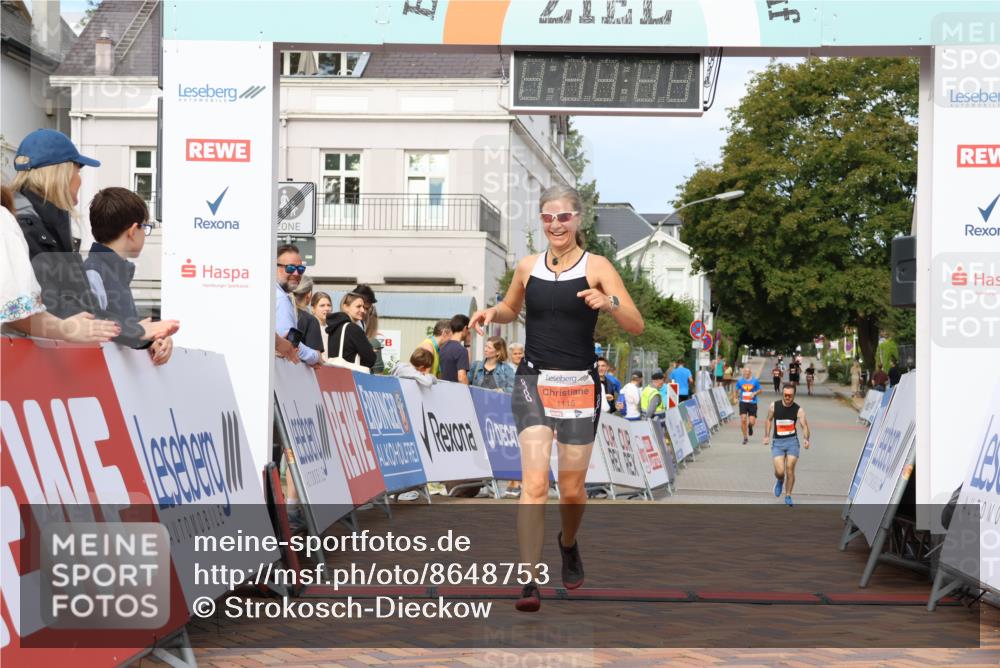 31.08.2025 - 21. Blankeneser Heldenlauf Strokosch-Dieckow http://msf.ph/oto/8648753 31.08.2025 09:47:11 Ziel 1007, 1116 meine-sportfotos.de