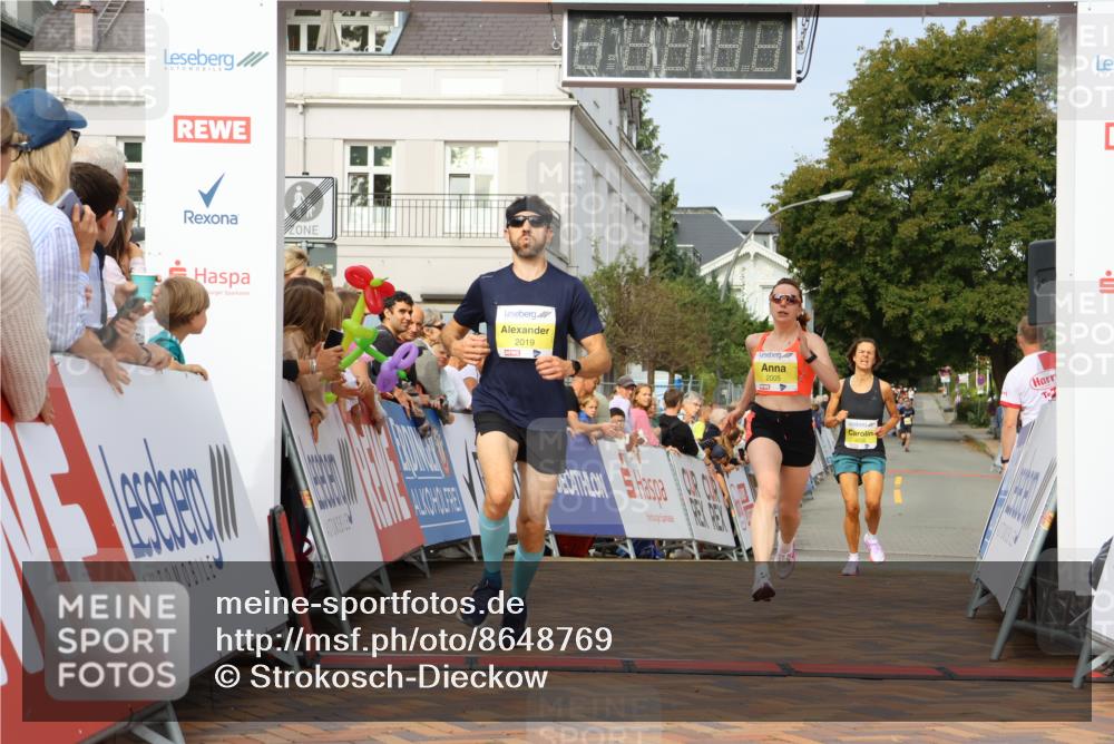 31.08.2025 - 21. Blankeneser Heldenlauf Strokosch-Dieckow http://msf.ph/oto/8648769 31.08.2025 10:17:29 Ziel 2019, 2270, 2020, 2005 meine-sportfotos.de