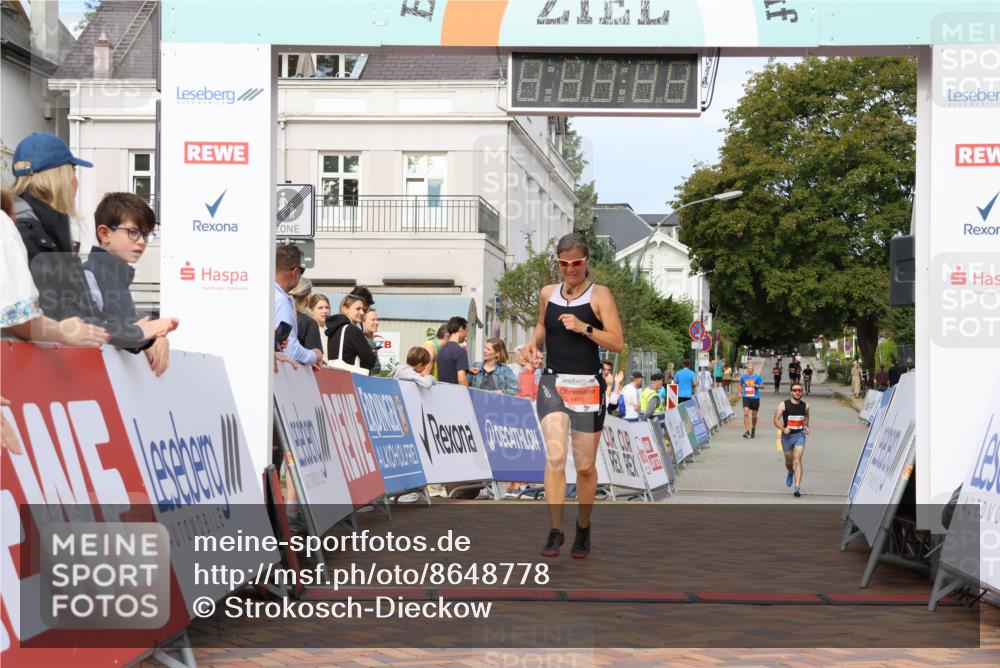31.08.2025 - 21. Blankeneser Heldenlauf Strokosch-Dieckow http://msf.ph/oto/8648778 31.08.2025 09:47:11 Ziel 1007, 1116 meine-sportfotos.de