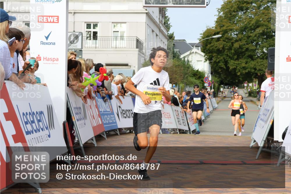 31.08.2025 - 21. Blankeneser Heldenlauf Strokosch-Dieckow http://msf.ph/oto/8648787 31.08.2025 10:17:26 Ziel 2019, 2270, 2005 meine-sportfotos.de