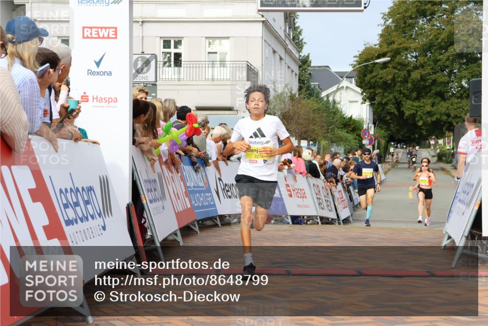 31.08.2025 - 21. Blankeneser Heldenlauf Strokosch-Dieckow http://msf.ph/oto/8648799 31.08.2025 10:17:26 Ziel 2019, 2270, 2005 meine-sportfotos.de