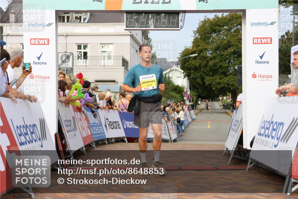 31.08.2025 - 21. Blankeneser Heldenlauf Strokosch-Dieckow http://msf.ph/oto/8648853 31.08.2025 10:16:36 Ziel 2745, 2470 meine-sportfotos.de
