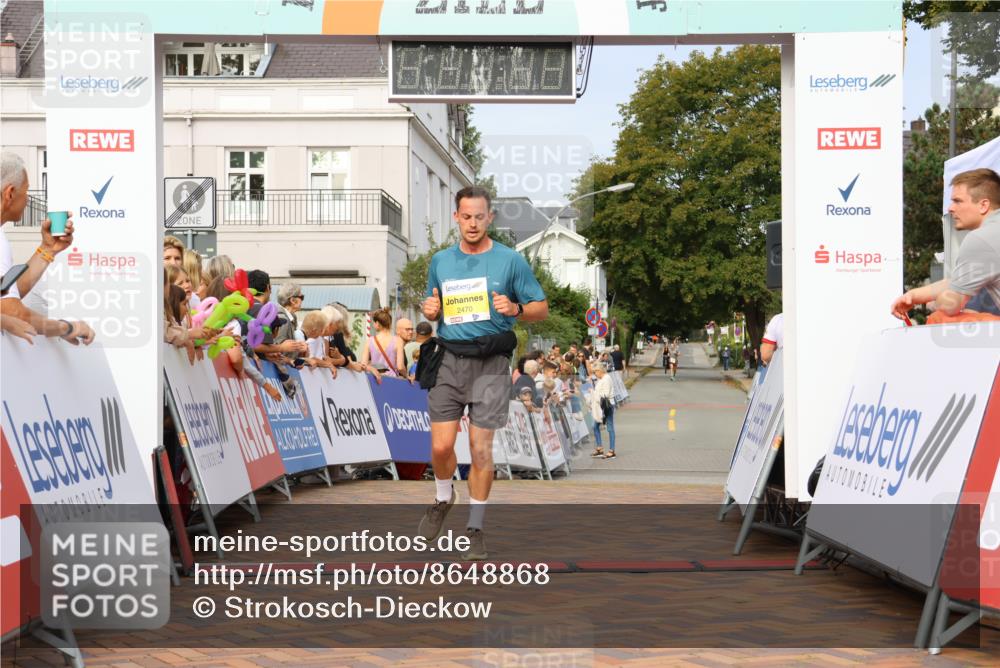 31.08.2025 - 21. Blankeneser Heldenlauf Strokosch-Dieckow http://msf.ph/oto/8648868 31.08.2025 10:16:35 Ziel 2745, 2470 meine-sportfotos.de