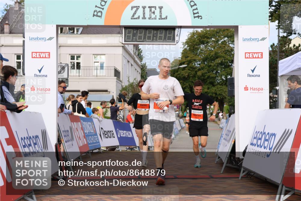 31.08.2025 - 21. Blankeneser Heldenlauf Strokosch-Dieckow http://msf.ph/oto/8648879 31.08.2025 09:46:45 Ziel 1147, 1073, 1072, 1173 meine-sportfotos.de