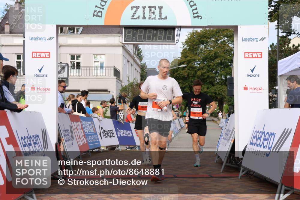 31.08.2025 - 21. Blankeneser Heldenlauf Strokosch-Dieckow http://msf.ph/oto/8648881 31.08.2025 09:46:45 Ziel 1147, 1073, 1072, 1173 meine-sportfotos.de