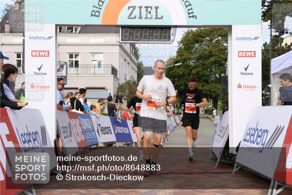 31.08.2025 - 21. Blankeneser Heldenlauf Strokosch-Dieckow http://msf.ph/oto/8648883 31.08.2025 09:46:45 Ziel 1147, 1073, 1072, 1173 meine-sportfotos.de