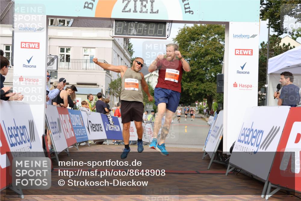 31.08.2025 - 21. Blankeneser Heldenlauf Strokosch-Dieckow http://msf.ph/oto/8648908 31.08.2025 09:46:27 Ziel 1130, 1050, 1053 meine-sportfotos.de
