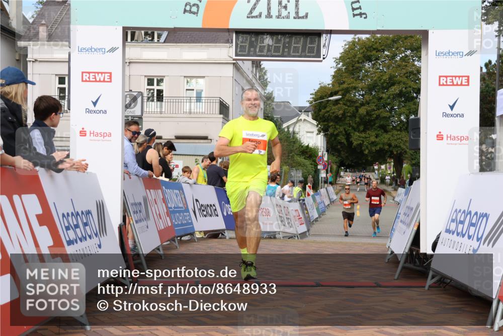 31.08.2025 - 21. Blankeneser Heldenlauf Strokosch-Dieckow http://msf.ph/oto/8648933 31.08.2025 09:46:22 Ziel 1130 meine-sportfotos.de