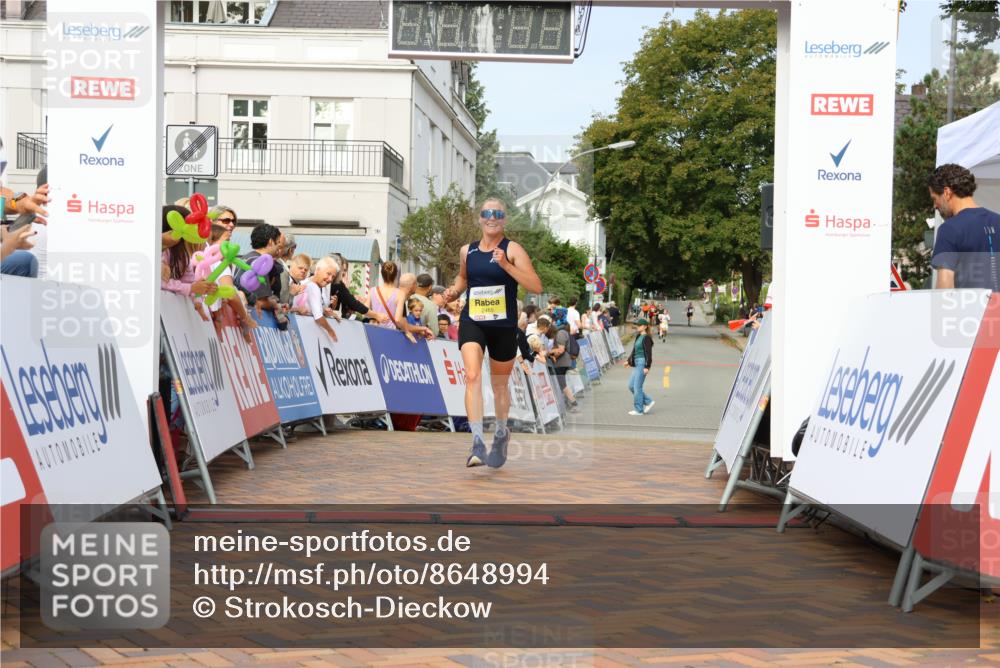 31.08.2025 - 21. Blankeneser Heldenlauf Strokosch-Dieckow http://msf.ph/oto/8648994 31.08.2025 10:15:50 Ziel 2465 meine-sportfotos.de