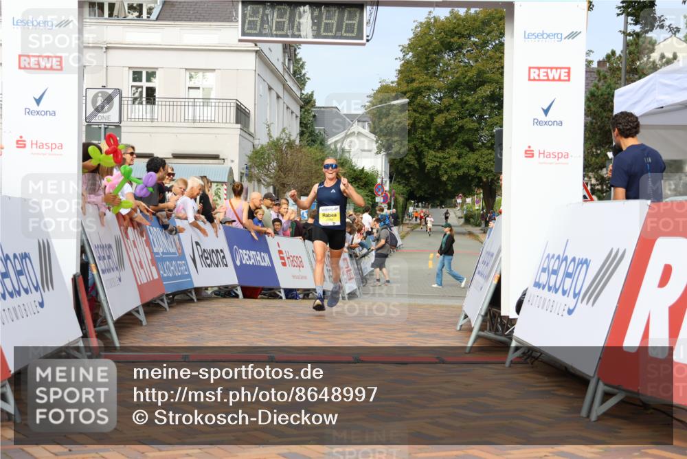 31.08.2025 - 21. Blankeneser Heldenlauf Strokosch-Dieckow http://msf.ph/oto/8648997 31.08.2025 10:15:49 Ziel 2465 meine-sportfotos.de