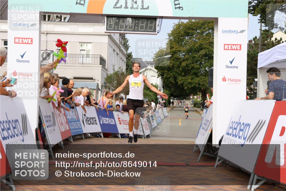 31.08.2025 - 21. Blankeneser Heldenlauf Strokosch-Dieckow http://msf.ph/oto/8649014 31.08.2025 10:15:39 Ziel 2015 meine-sportfotos.de