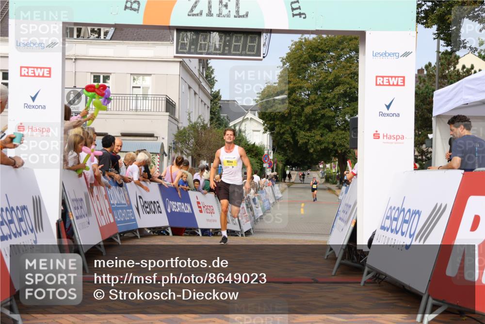 31.08.2025 - 21. Blankeneser Heldenlauf Strokosch-Dieckow http://msf.ph/oto/8649023 31.08.2025 10:15:38 Ziel 2015 meine-sportfotos.de
