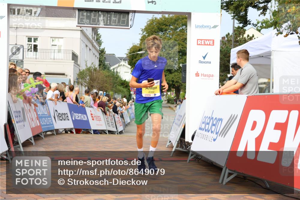 31.08.2025 - 21. Blankeneser Heldenlauf Strokosch-Dieckow http://msf.ph/oto/8649079 31.08.2025 10:14:58 Ziel 2332 meine-sportfotos.de