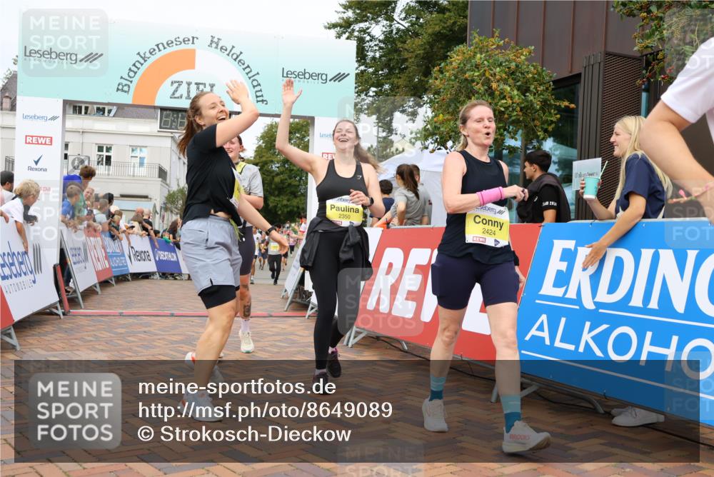31.08.2025 - 21. Blankeneser Heldenlauf Strokosch-Dieckow http://msf.ph/oto/8649089 31.08.2025 10:34:42 Ziel 2110, 2244, 2021, 2424, 2668, 2669, 2667, 2298, 2438, 2439, 2349, 2441, 2442, 2350, 2090, 2083 meine-sportfotos.de