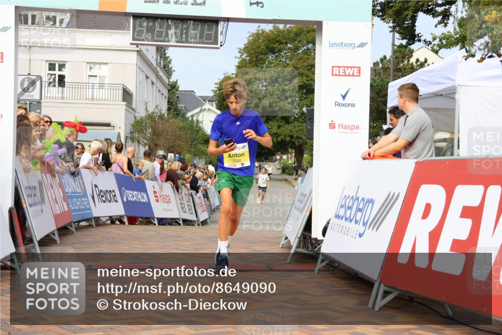 31.08.2025 - 21. Blankeneser Heldenlauf Strokosch-Dieckow http://msf.ph/oto/8649090 31.08.2025 10:14:58 Ziel 2332 meine-sportfotos.de