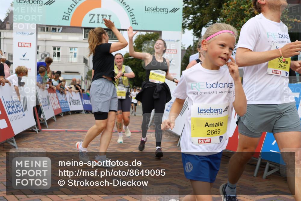 31.08.2025 - 21. Blankeneser Heldenlauf Strokosch-Dieckow http://msf.ph/oto/8649095 31.08.2025 10:34:42 Ziel 2110, 2244, 2021, 2424, 2668, 2669, 2667, 2298, 2438, 2439, 2349, 2441, 2442, 2350, 2090, 2083 meine-sportfotos.de