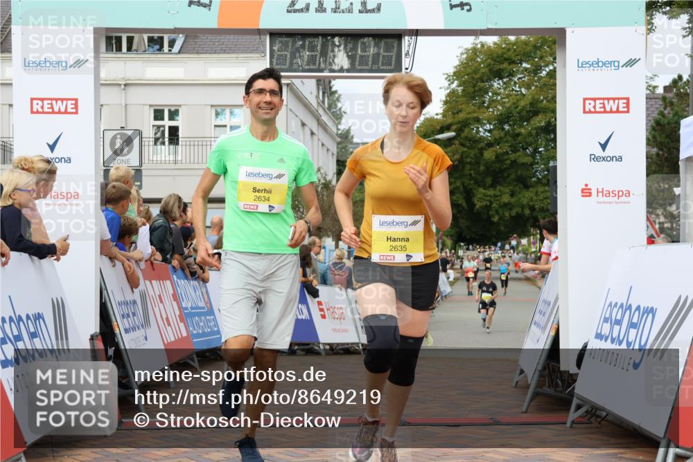 31.08.2025 - 21. Blankeneser Heldenlauf Strokosch-Dieckow http://msf.ph/oto/8649219 31.08.2025 10:33:43 Ziel 2652, 2409, 2635, 2634, 2530, 2542 meine-sportfotos.de