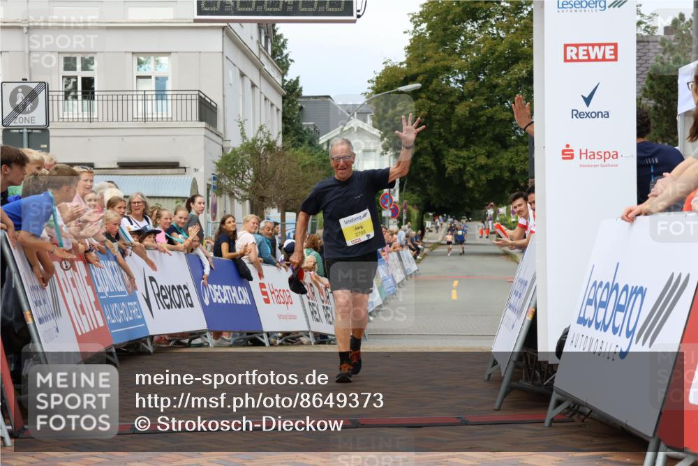 31.08.2025 - 21. Blankeneser Heldenlauf Strokosch-Dieckow http://msf.ph/oto/8649373 31.08.2025 10:48:46 Ziel 2703 meine-sportfotos.de