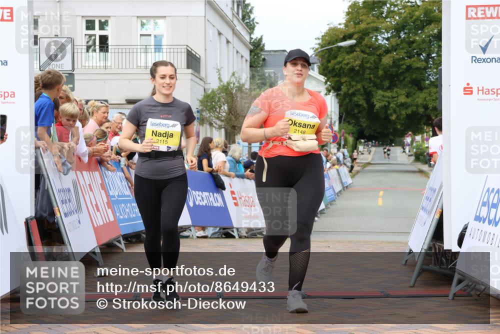 31.08.2025 - 21. Blankeneser Heldenlauf Strokosch-Dieckow http://msf.ph/oto/8649433 31.08.2025 10:47:30 Ziel 2148, 2115 meine-sportfotos.de