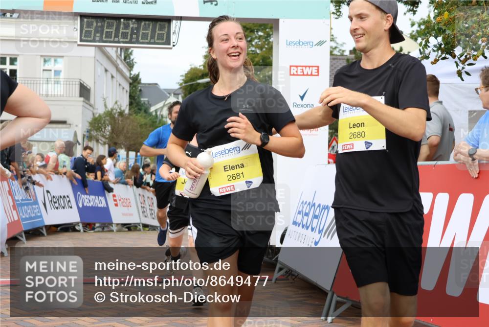 31.08.2025 - 21. Blankeneser Heldenlauf Strokosch-Dieckow http://msf.ph/oto/8649477 31.08.2025 10:32:43 Ziel 2681, 2680, 2256, 2257, 2404, 2405, 2323, 2582, 2580, 2201 meine-sportfotos.de