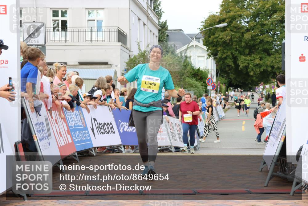 31.08.2025 - 21. Blankeneser Heldenlauf Strokosch-Dieckow http://msf.ph/oto/8649654 31.08.2025 10:44:47 Ziel 2481, 3396 meine-sportfotos.de
