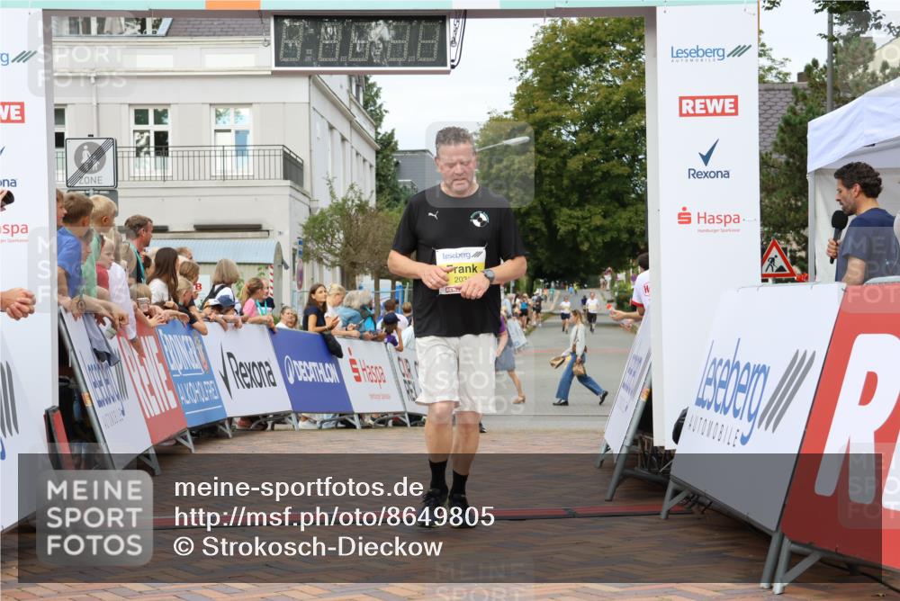 31.08.2025 - 21. Blankeneser Heldenlauf Strokosch-Dieckow http://msf.ph/oto/8649805 31.08.2025 10:42:23 Ziel 2031, 2540 meine-sportfotos.de