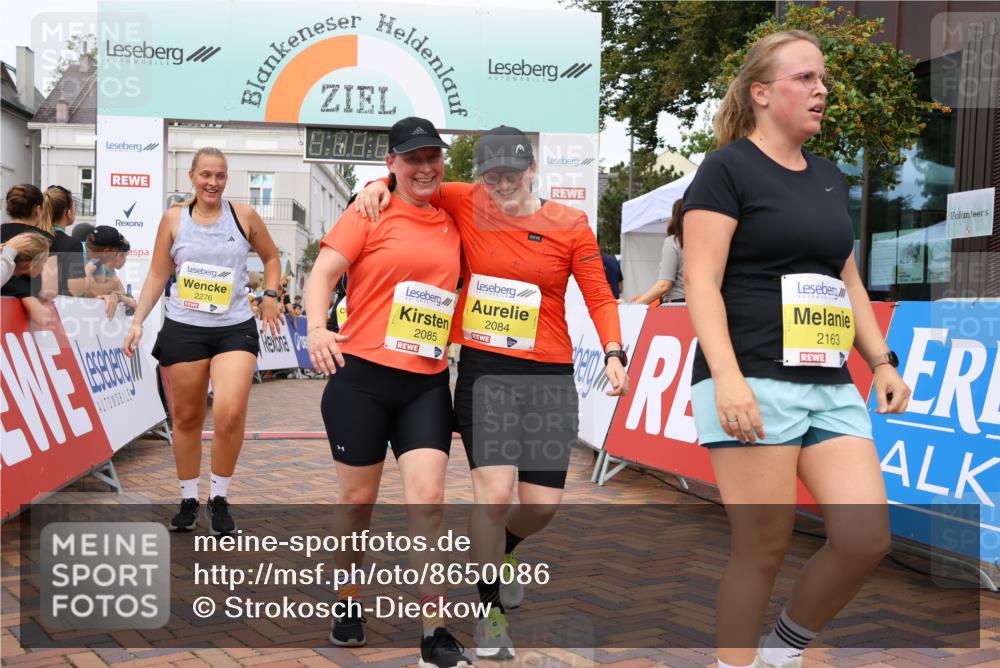 31.08.2025 - 21. Blankeneser Heldenlauf Strokosch-Dieckow http://msf.ph/oto/8650086 31.08.2025 10:38:56 Ziel 2165, 2163, 2276, 2436, 2414, 2308, 2330, 2084, 2085, 2506, 2499, 2032 meine-sportfotos.de